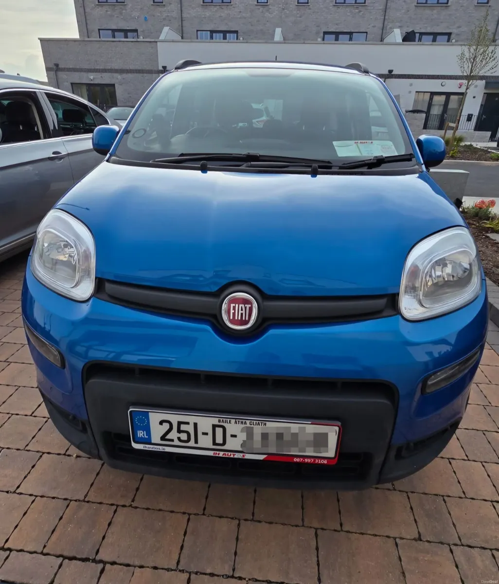 2025 Fiat Panda Mild Hybrid – Only 4,100 km - Image 4