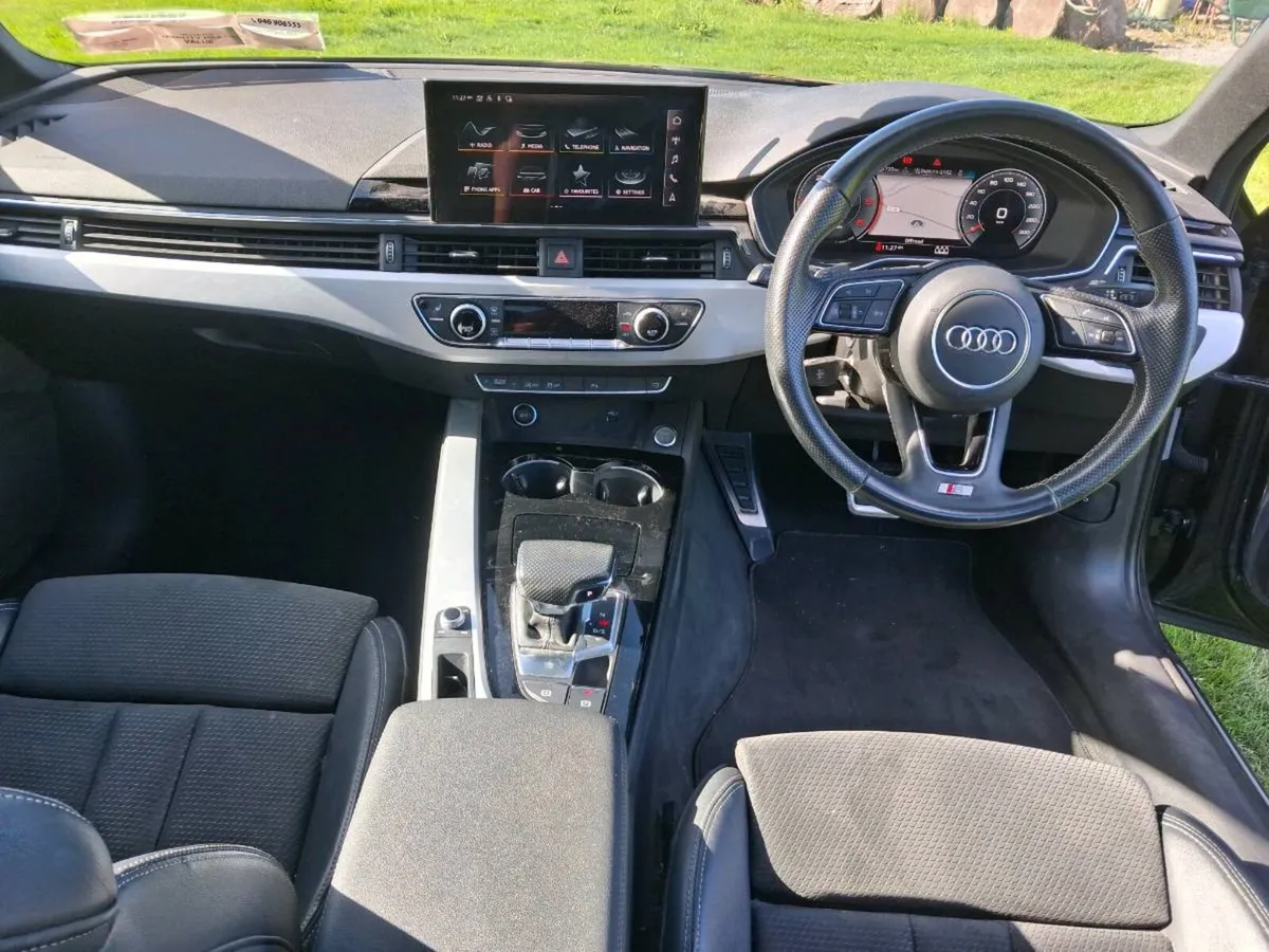 Audi A4 SPORT 2.0L 35 TDI 163 BHP  BLACK EDITION - Image 6