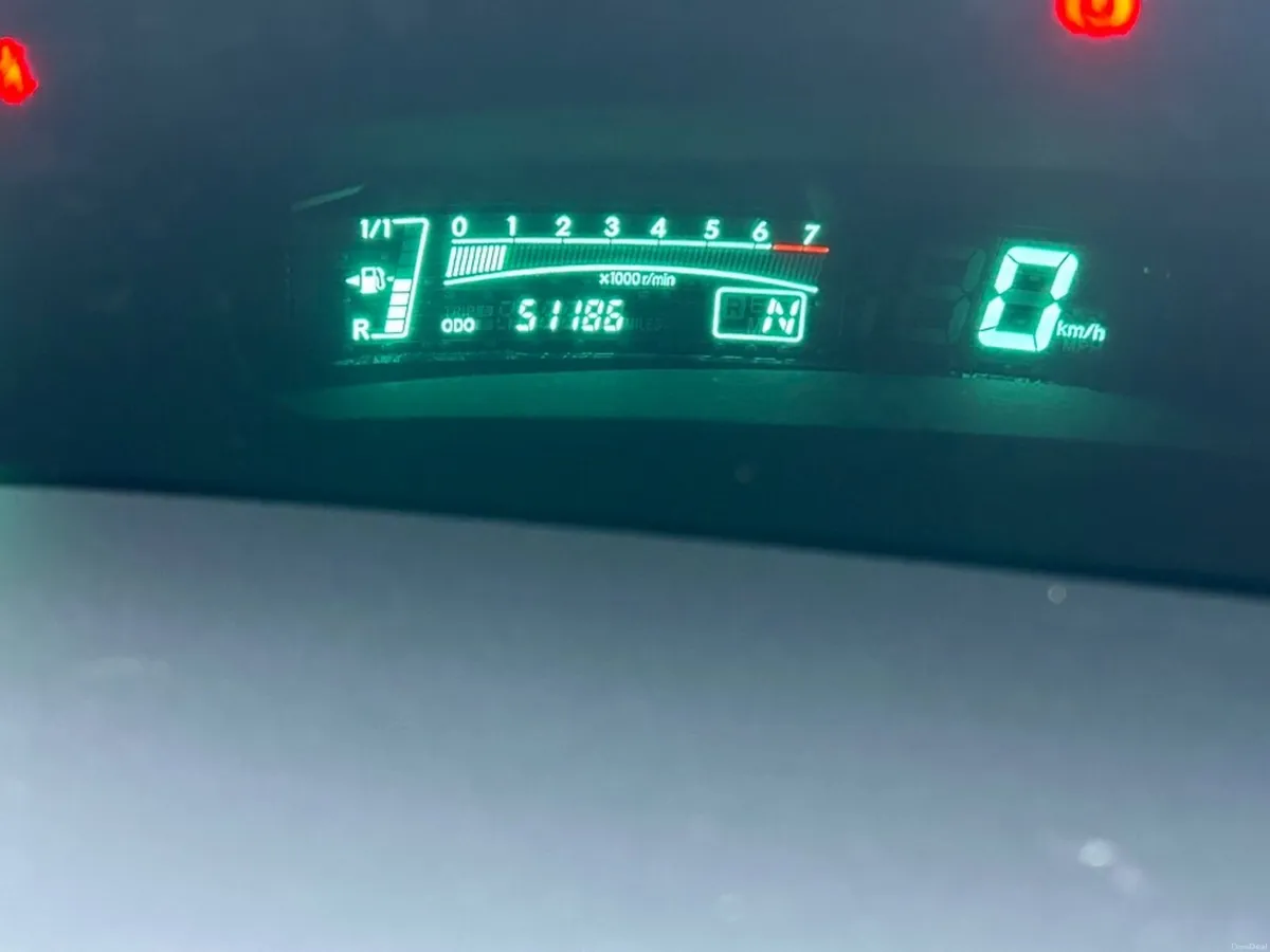 Toyota Yaris 2008 Automatic (ONLY 51500KM) - Image 4