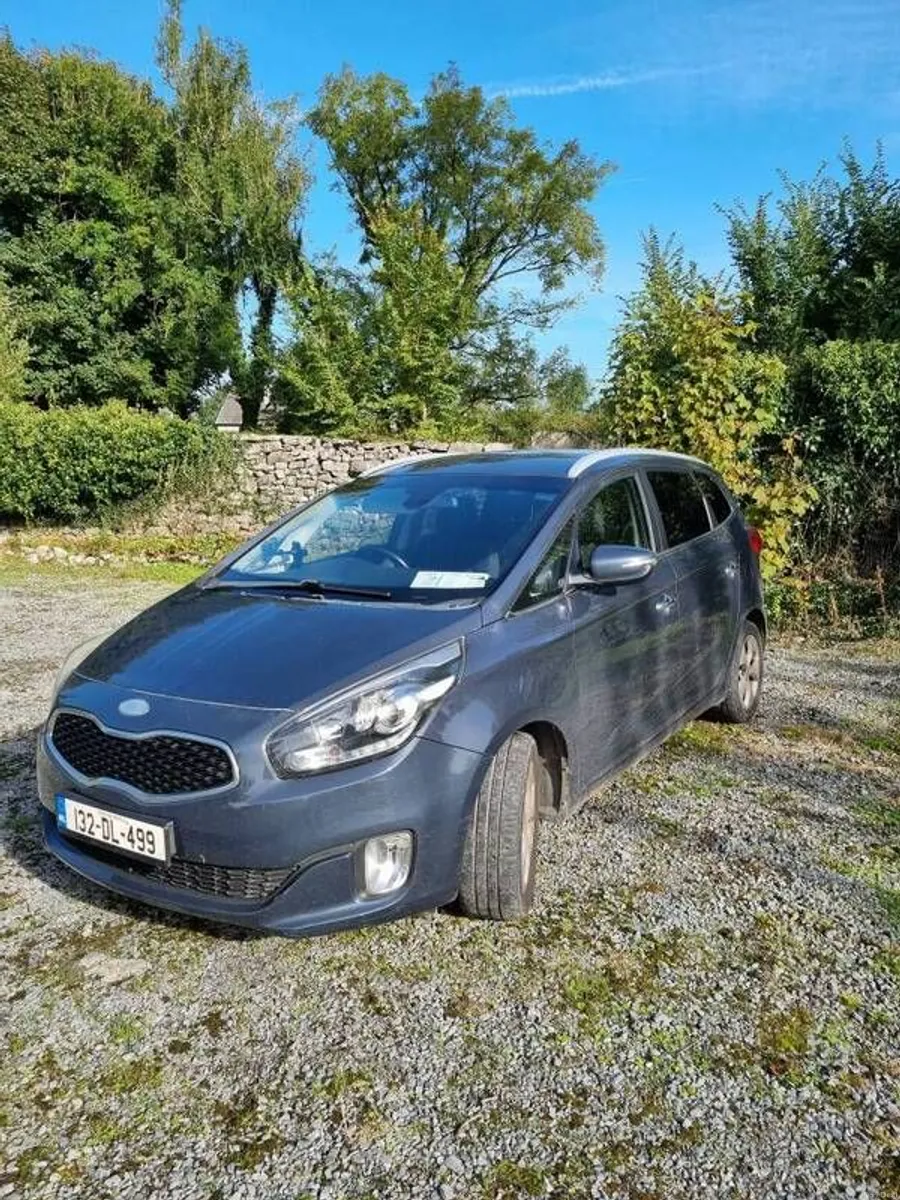 2013 Kia Carens - Image 2