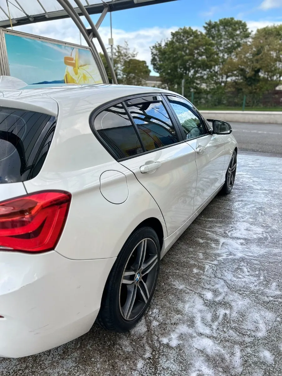 BMW 1-Series 2016 - Image 5