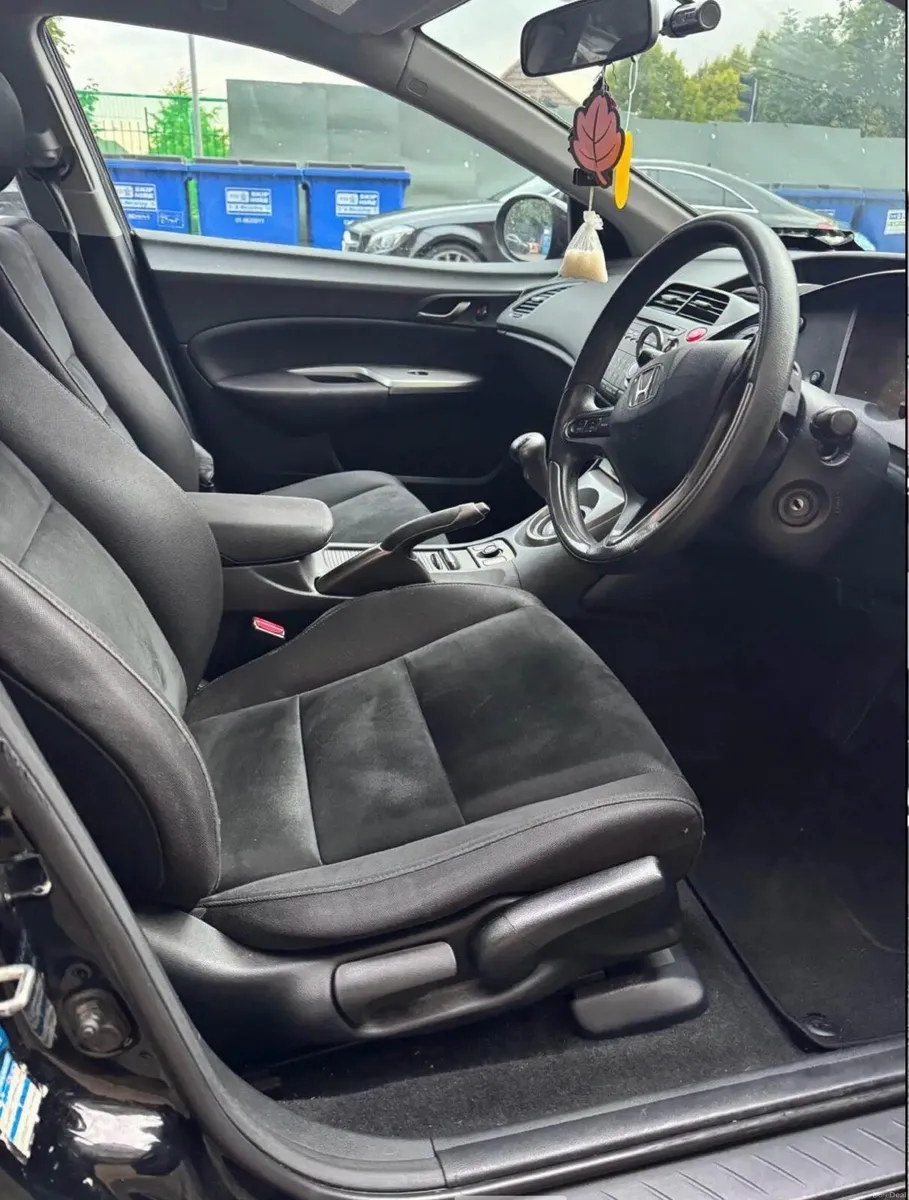 Honda Civic 1.3 – 78,000 Miles – Clean & Reliable - Image 5