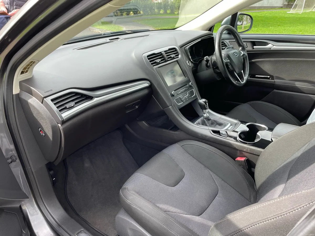 Ford mondeo titanium - Image 5