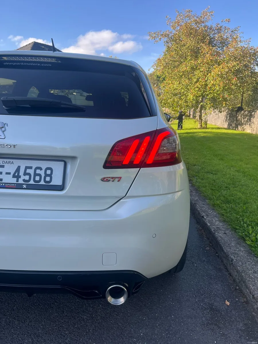 Peugeot 308 GTI - Image 5