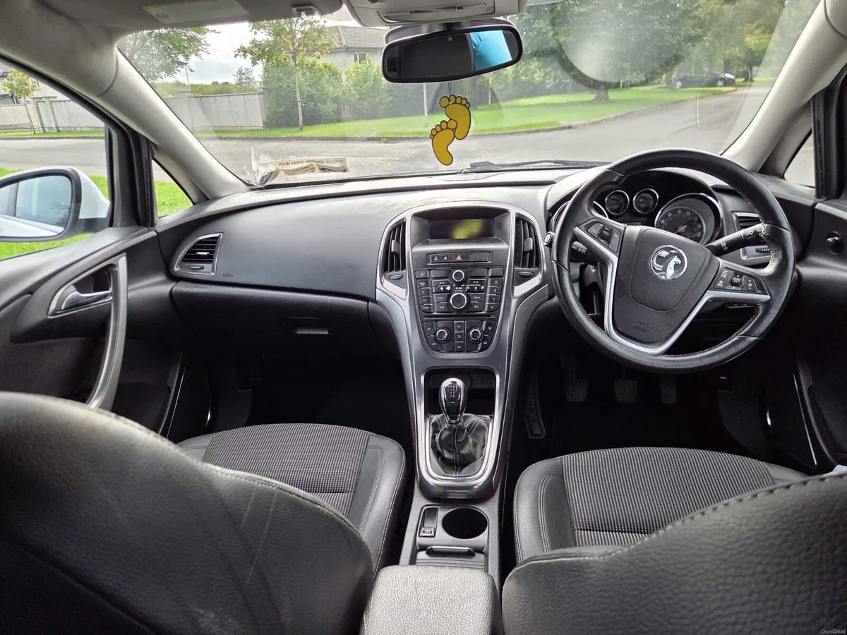 Vauxhall Astra - Image 6