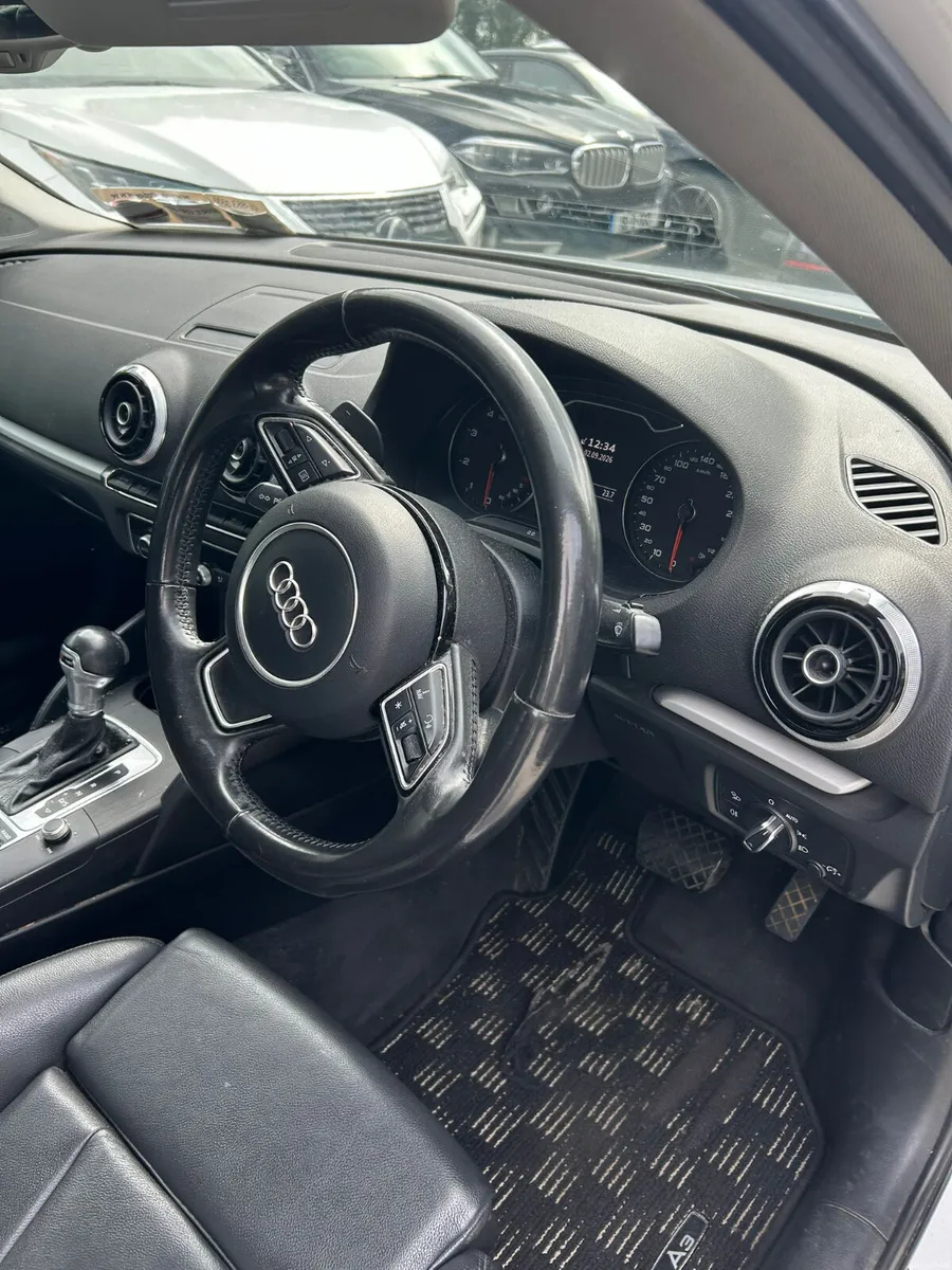Audi A3 2015 automatic petrol ⛽️ 1.4L €8990 - Image 5
