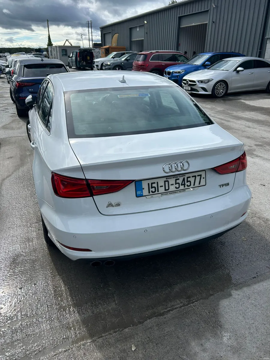 Audi A3 2015 automatic petrol ⛽️ 1.4L €8990 - Image 3