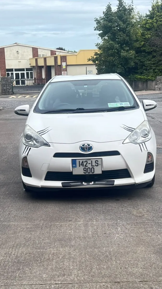 Toyota aqua - Image 1