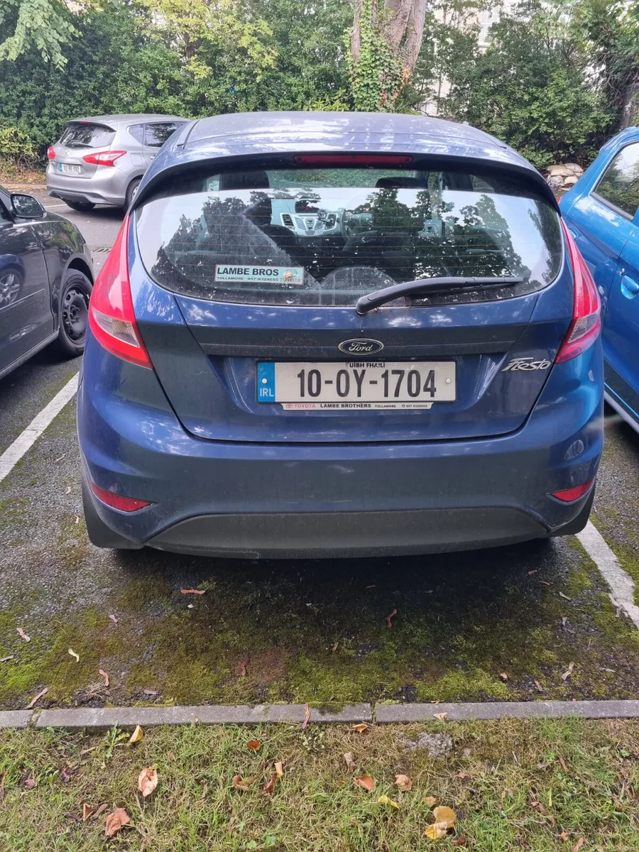 Ford Fiesta 2010 newshape nct&tax €1333 - Image 5