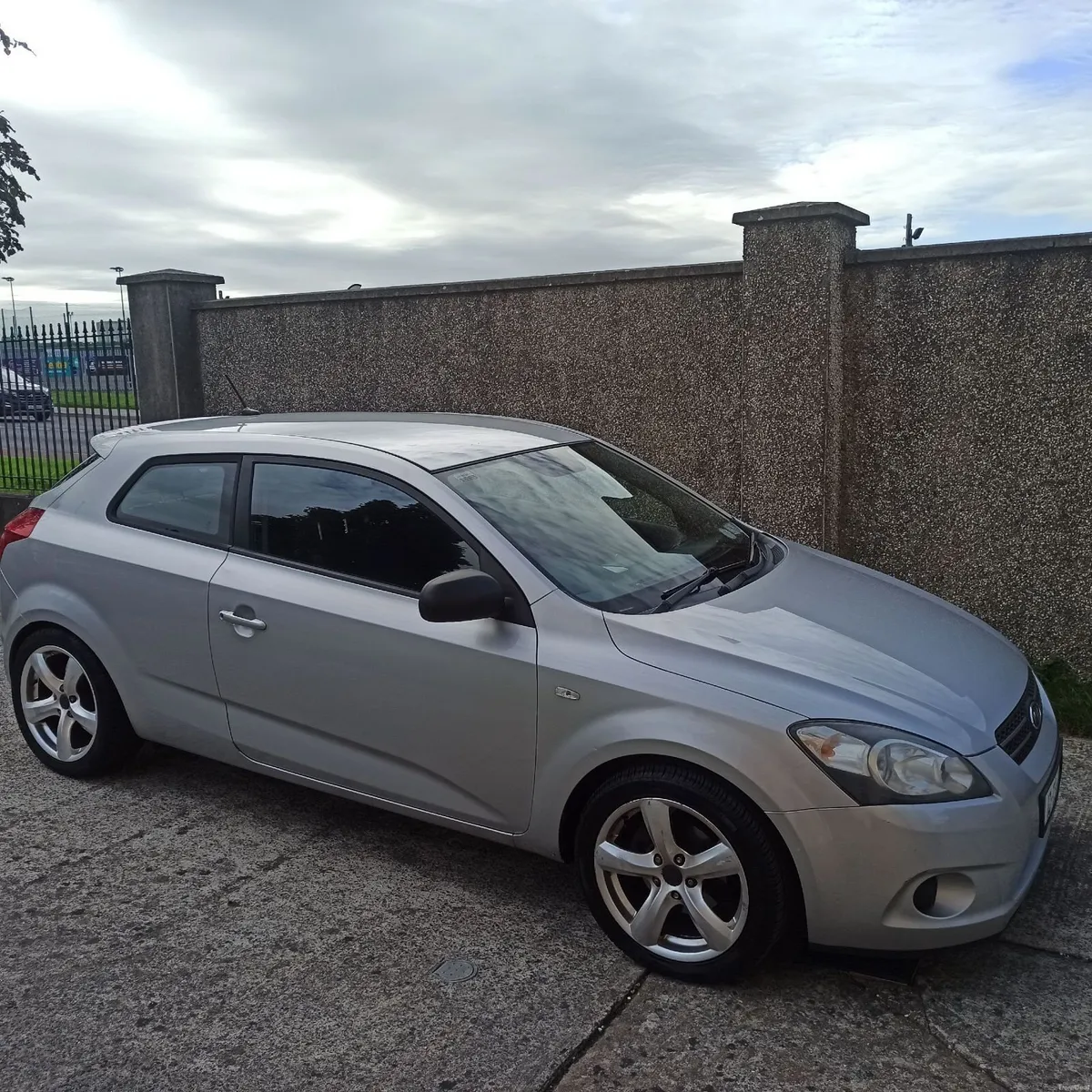 Kia Ceed 2010 - Image 3