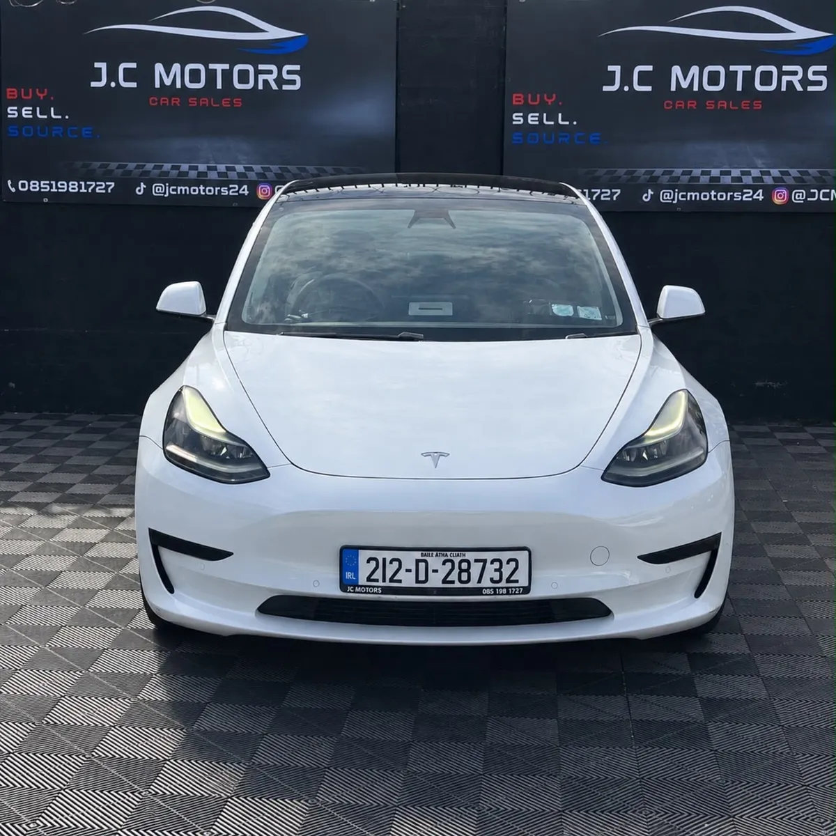 2021 Tesla Model 3 ⚡️80,000km - Image 2