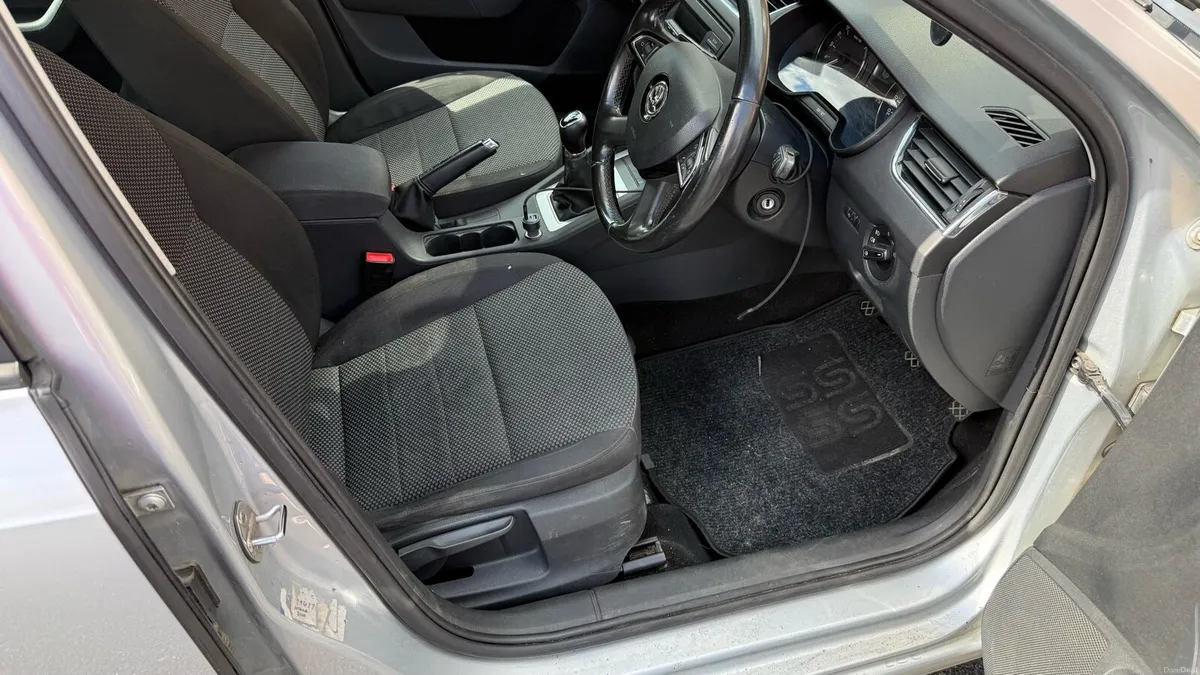 Skoda Octavia - Image 6