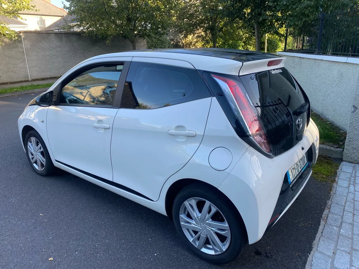 2017 Toyota Aygo 1.0 X-play 4 Door NCT an Taxed - Image 4