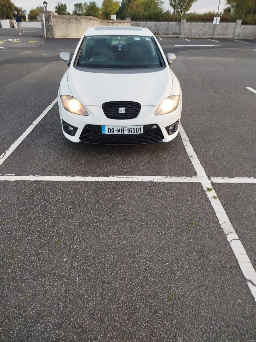SEAT Leon 2009 - Image 1