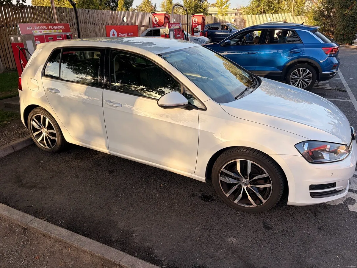 2015 Volkswagen Golf 1.6 litre Diesel - Image 6