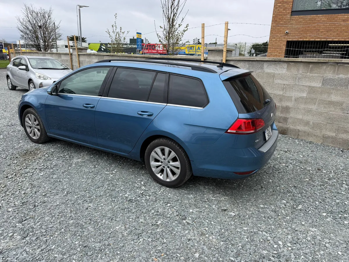 Volkswagen Golf 2014 - Image 3