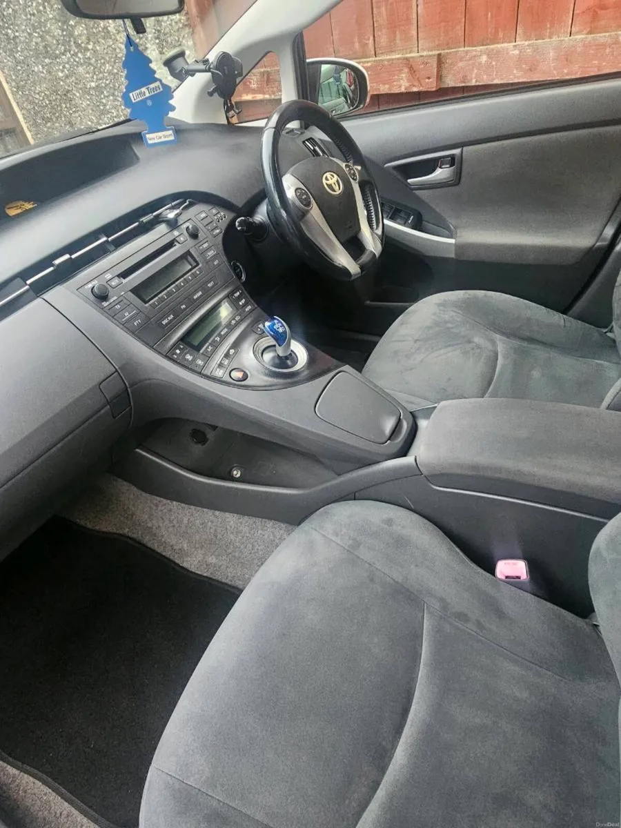Toyota prius 2010 Automatic NCT 04/2027 - Image 6