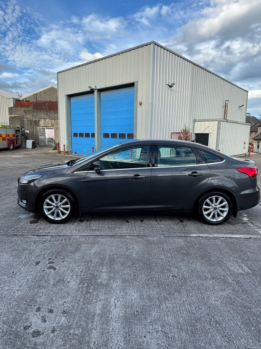 Ford Focus Titanium 1.5Tdci - Image 5