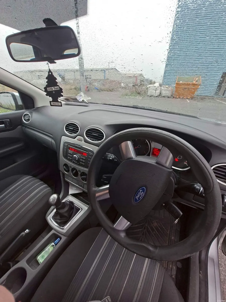 Ford Focus 2011 1.6L | 183,000KM | NCT August 2027 - Image 5