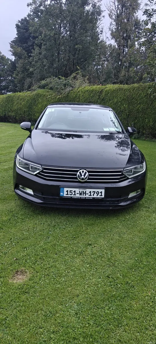 2015 Volkswagen Passat - Image 1