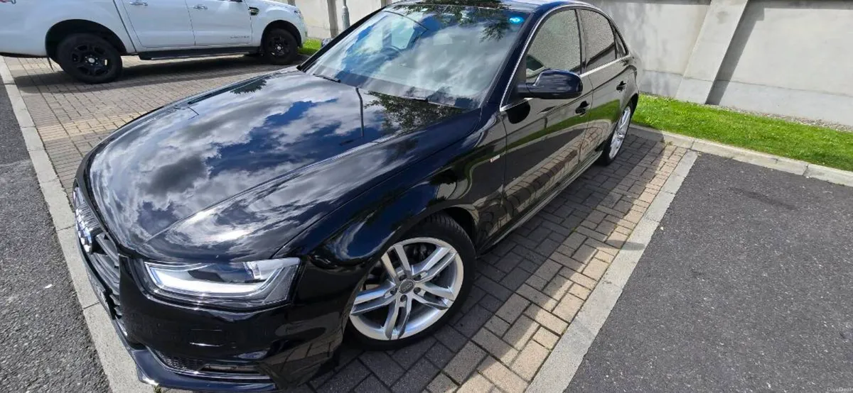 Audi A4 2013 2.0l TFSI Automatic S-Line - Image 3