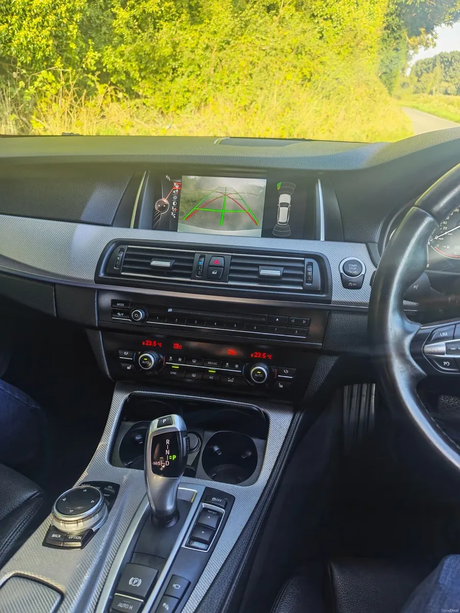 BMW 5-Series 2015 - Image 3