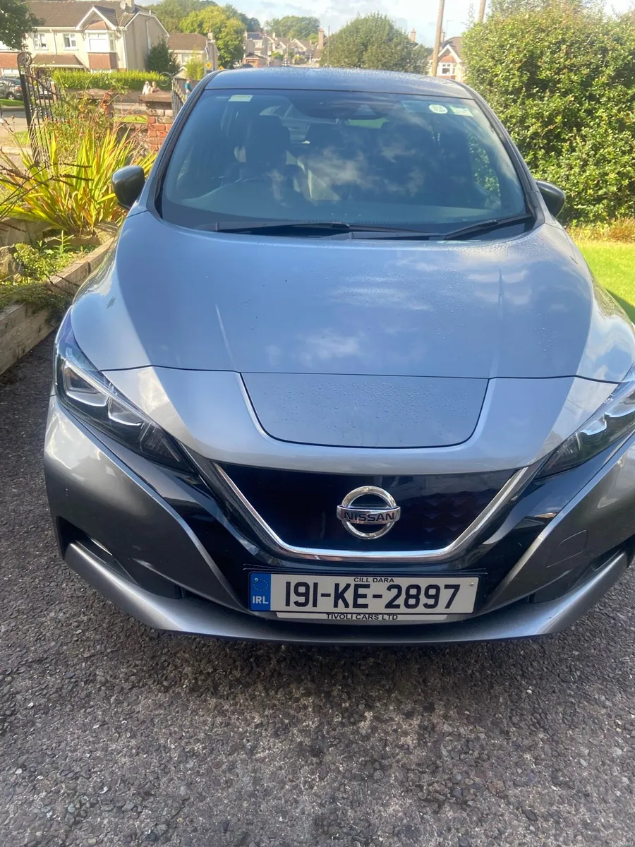 Nissan leaf sv 40kw - Image 1