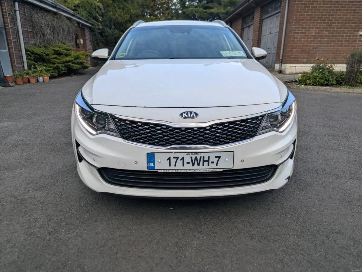 2017 Kia Optima Sportwagon - Image 5