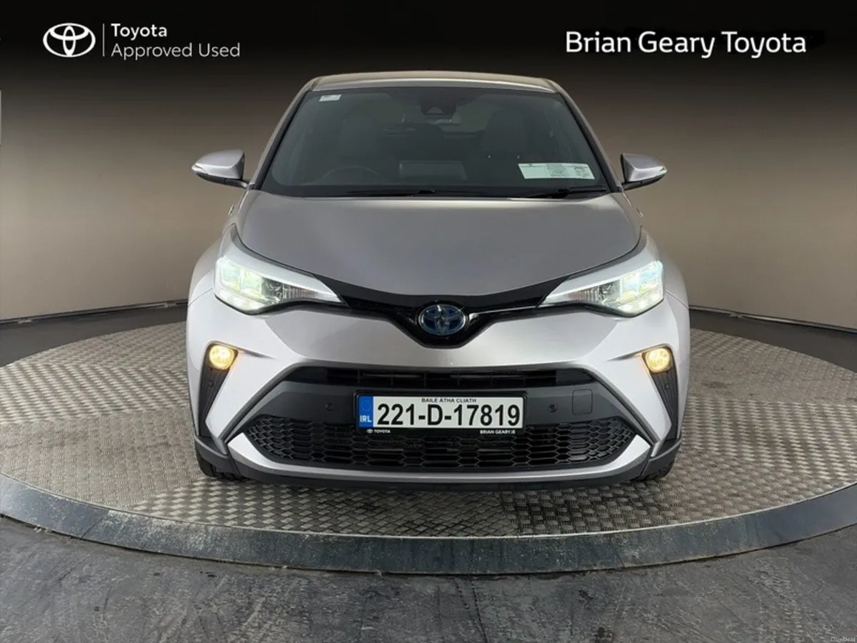 Toyota C-HR HYBRID SPORT - Image 5