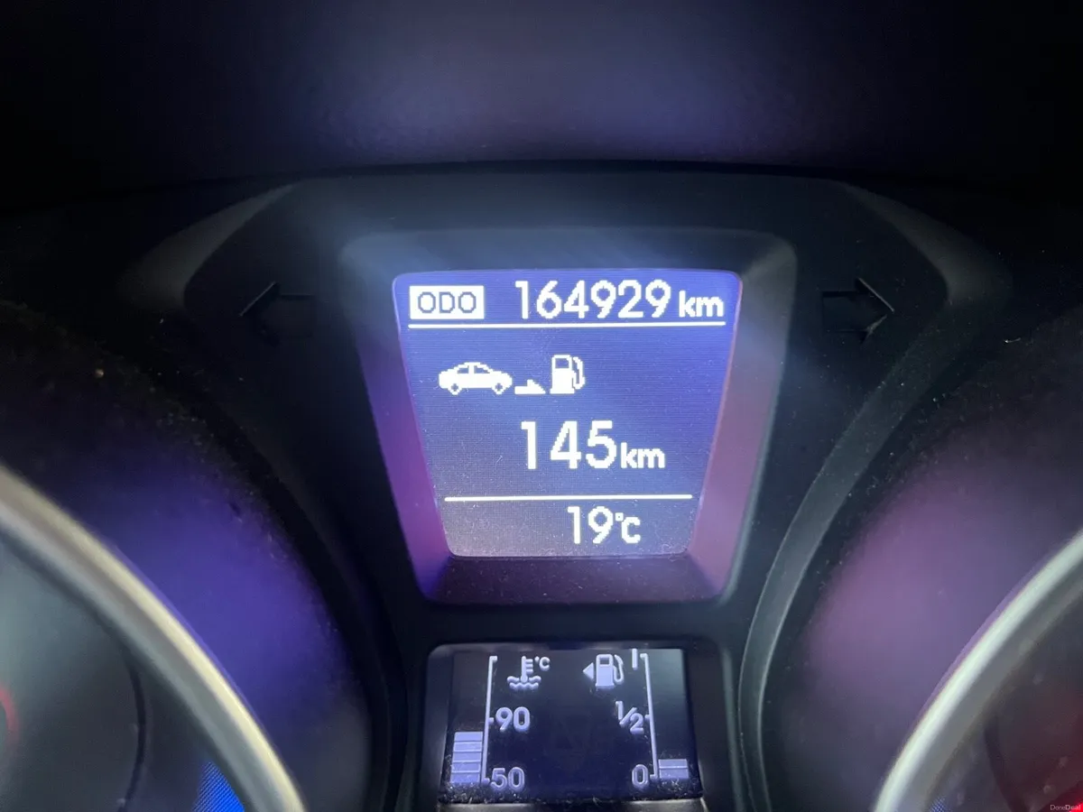 Hyundai i301.6 Diesel,Only101K One Owner,As New - Image 6