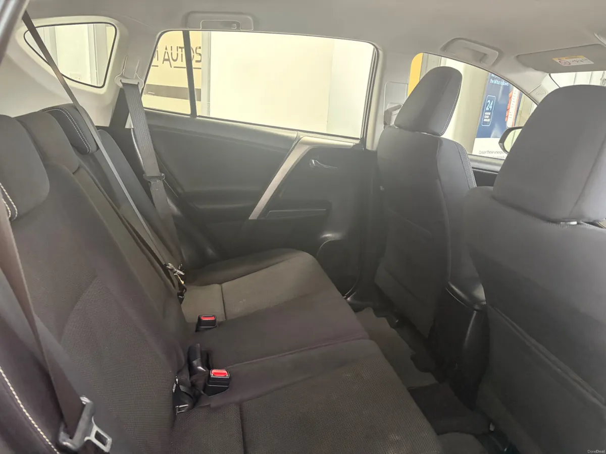Toyota RAV4 2017. 2.0 D4D LUNA SPORT - Image 5