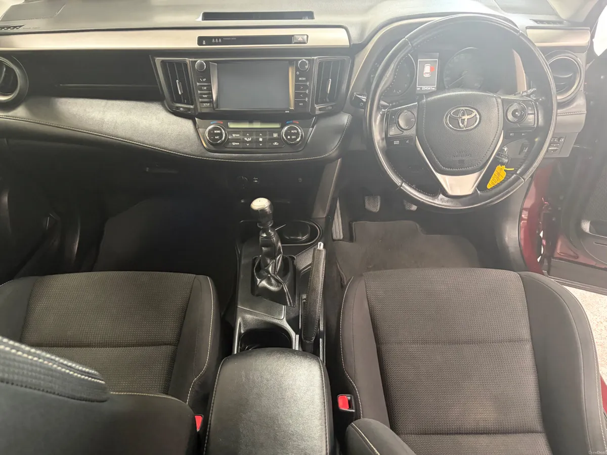 Toyota RAV4 2017. 2.0 D4D LUNA SPORT - Image 4
