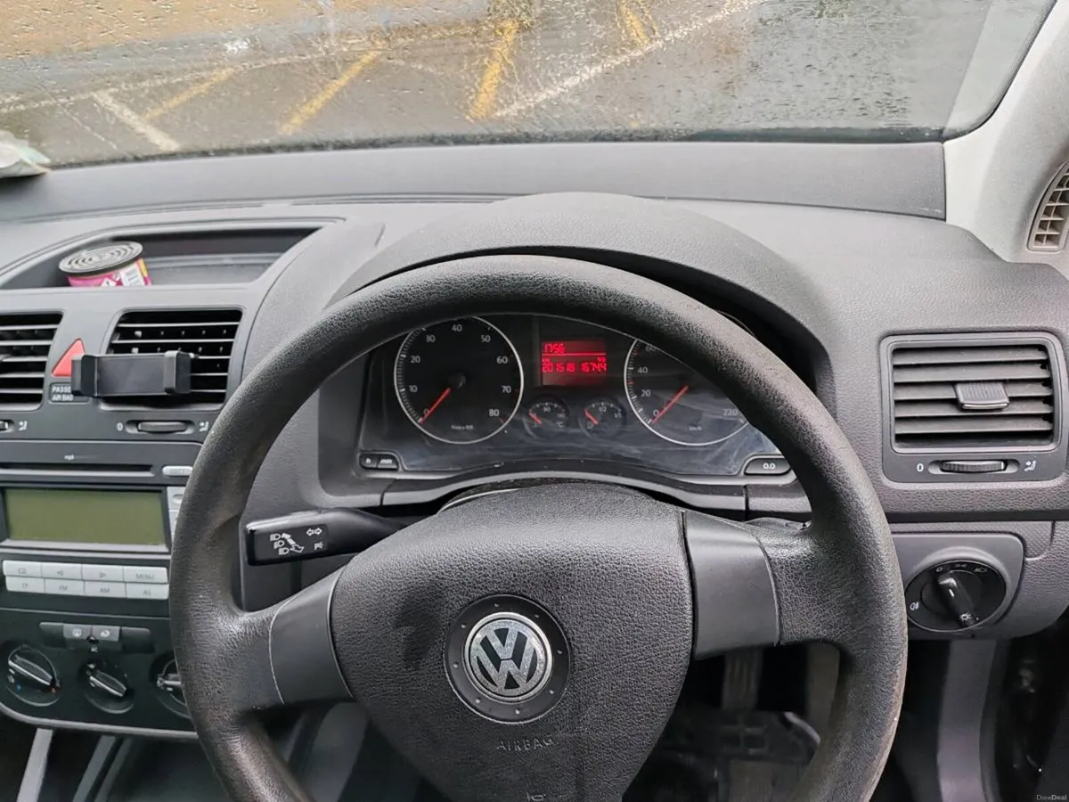 Car - Image 6