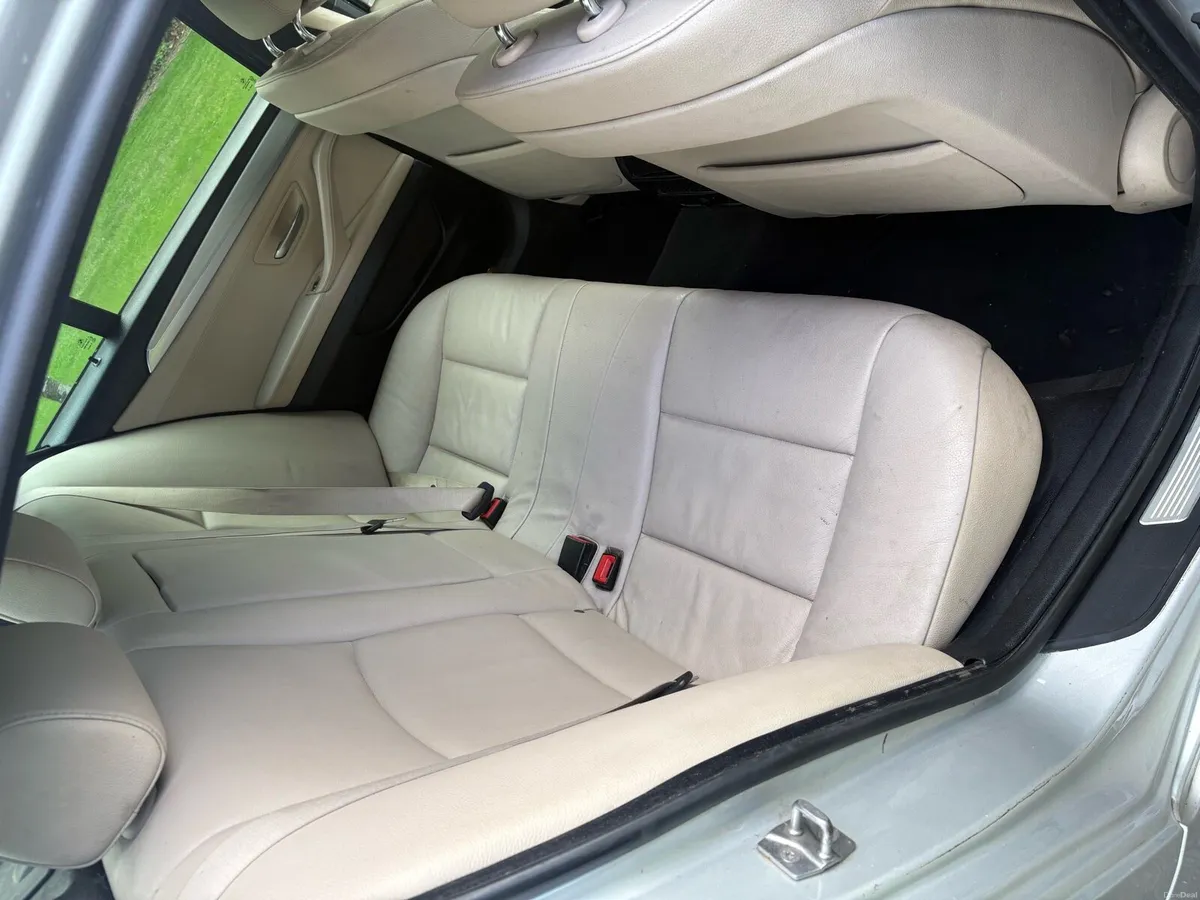 BMW 520D - Image 6