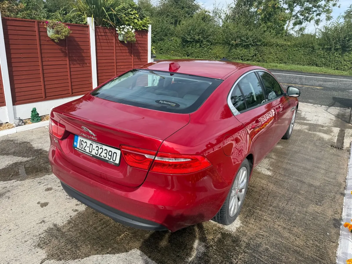 2016 Jaguar XE SE - Image 2