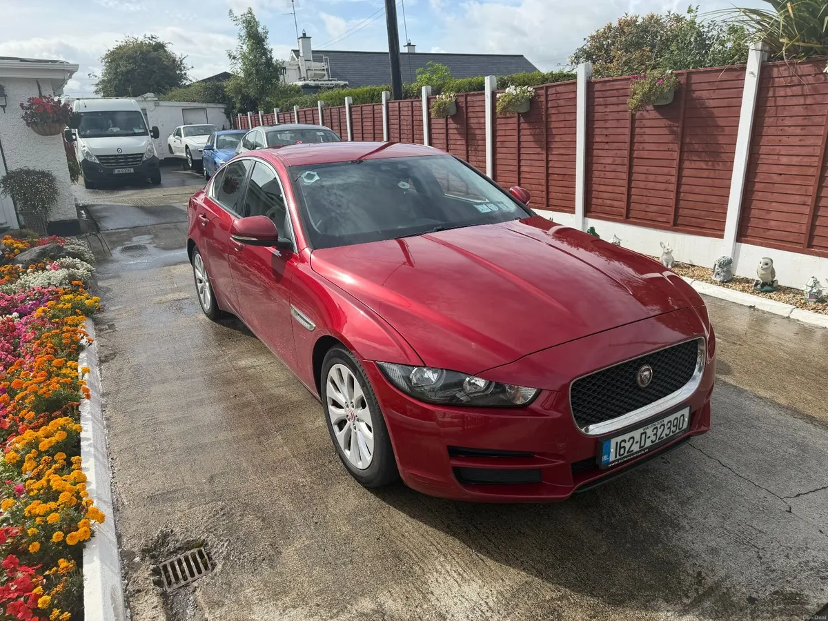 2016 Jaguar XE SE - Image 1