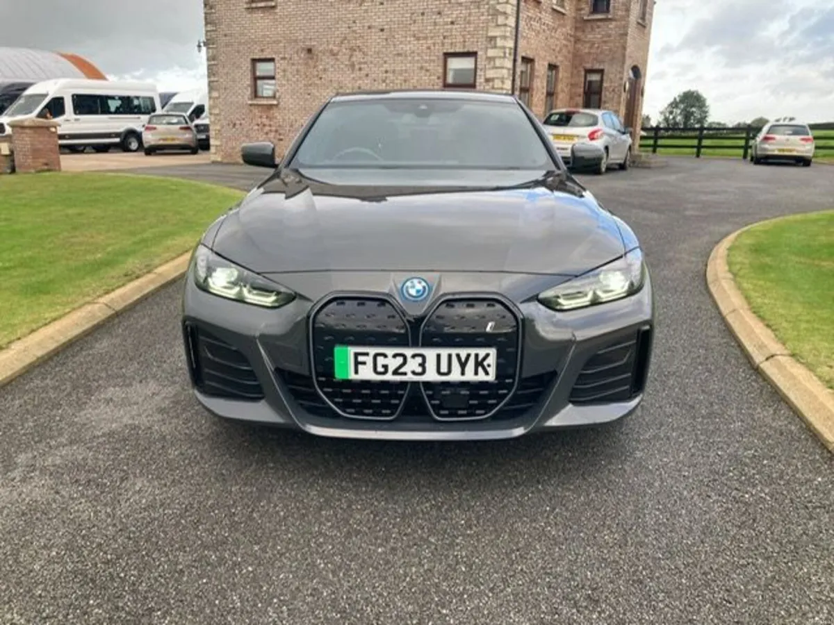 2023 BMW I4 M SPORT **SPECIAL ORDER DRAVIT GREY** - Image 2