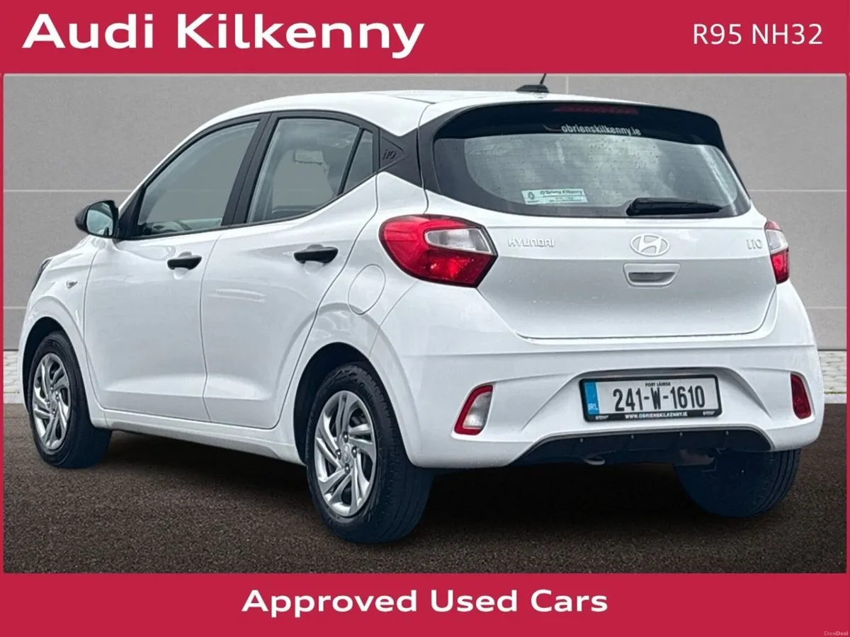 Hyundai i10 CLASSIC 1.0 5DR *1 OWNER - PRISTINE CA - Image 4