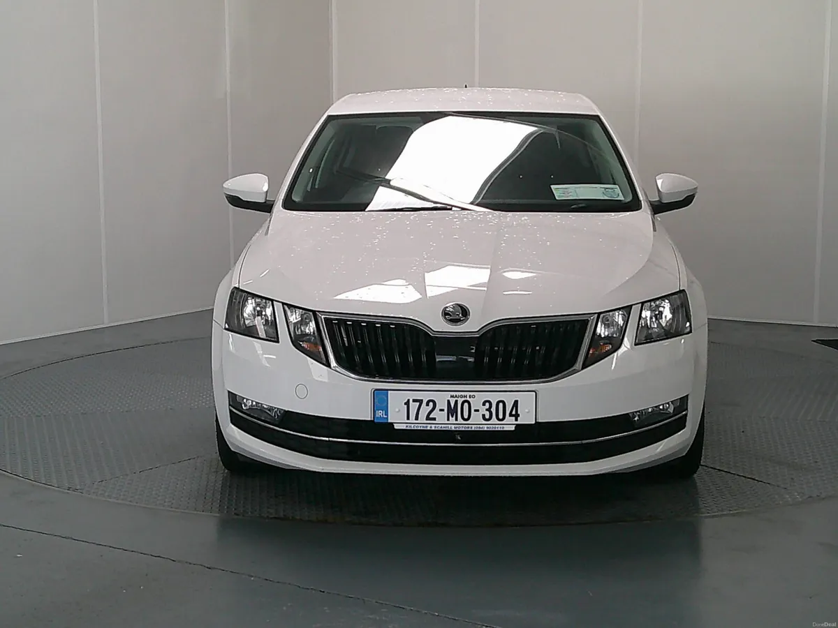 Skoda Octavia 2017 - Image 2