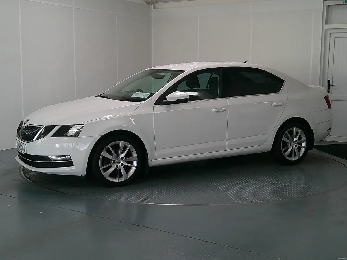 Skoda Octavia 2017 - Image 3
