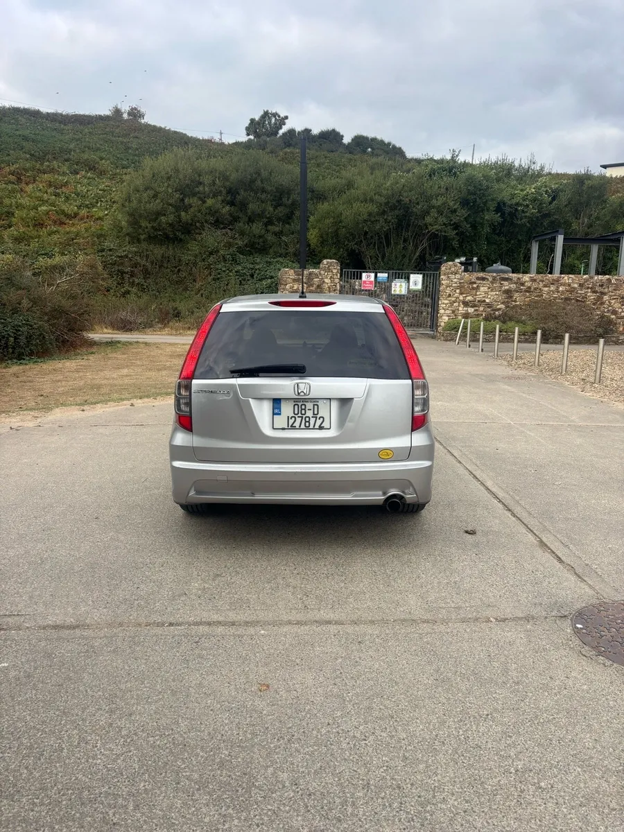 Honda Stream Rzs 7 Seat Automatic - Image 4