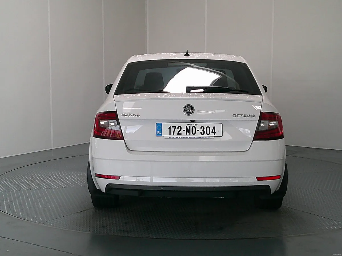 Skoda Octavia 2017 - Image 6