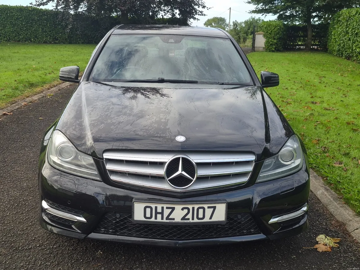 Mercedes-Benz C-Class 2011 - Image 5