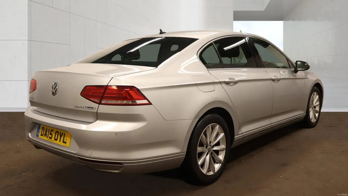 Volkswagen Passat SE BUSINESS - FINANCE AVAILABLE - Image 4