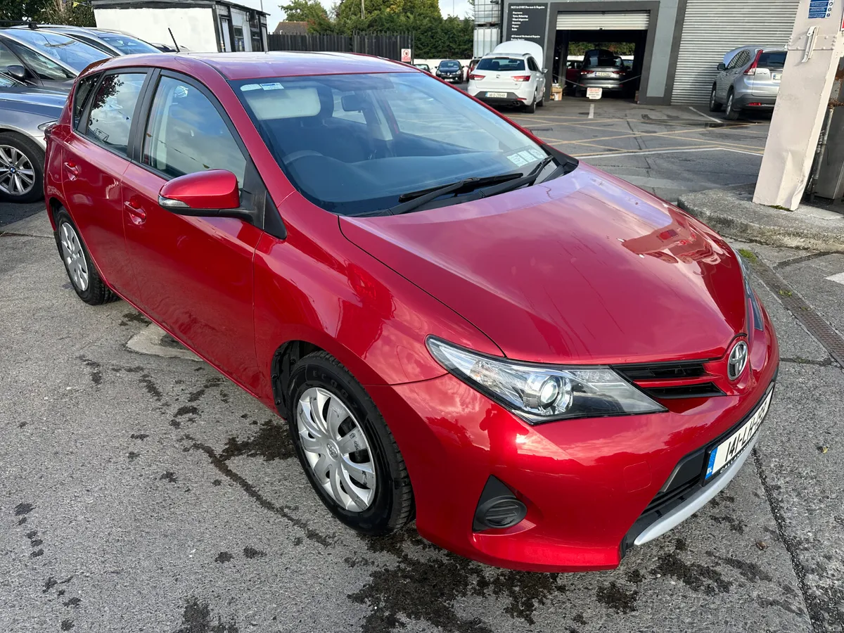 Toyota Auris 2014  D-4D 90 (1.4) 5Dr Terra - Image 6