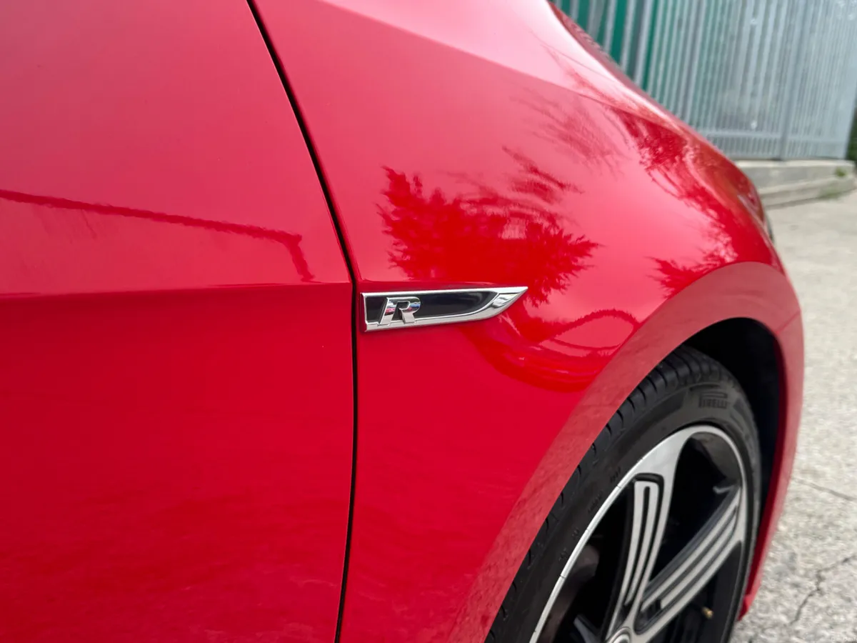 2017 Golf R *13K KM* - Image 6