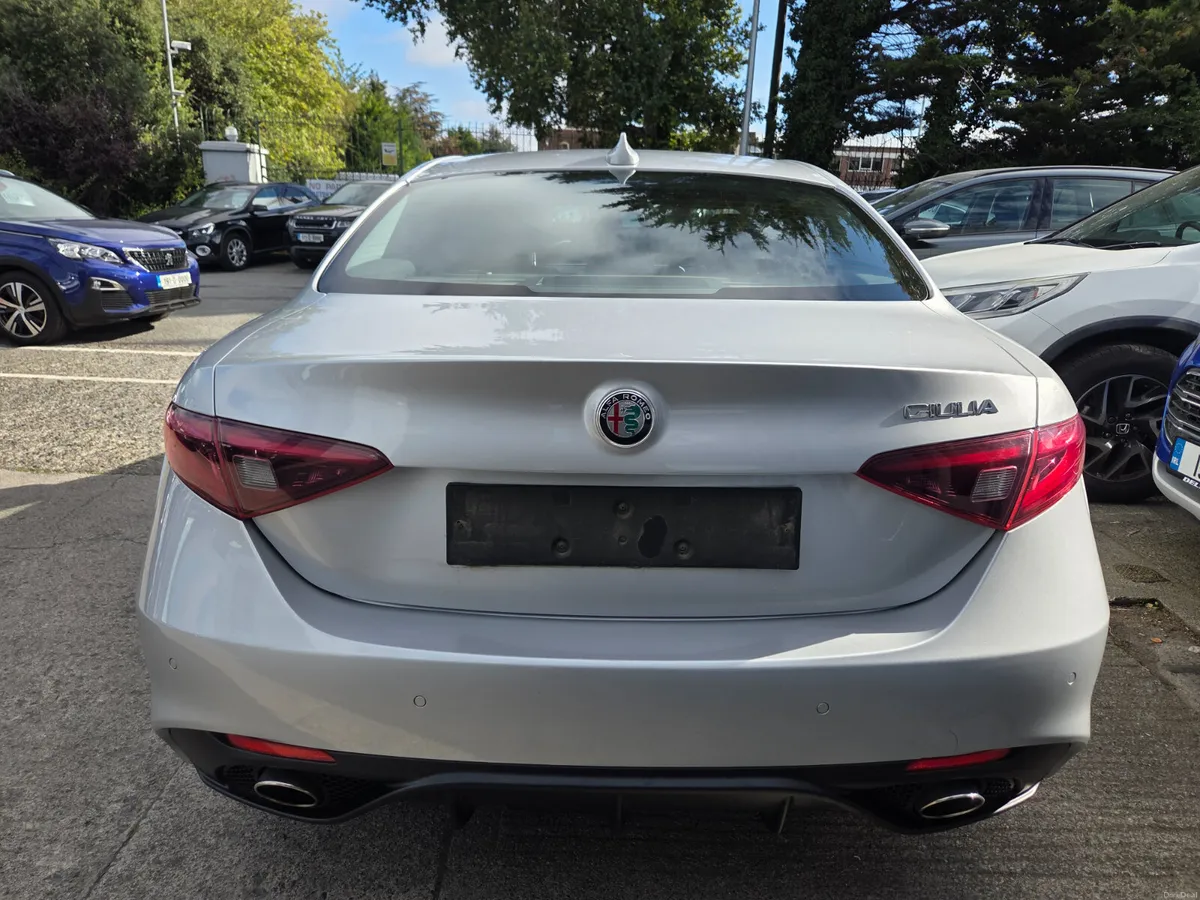 2018 ALFA ROMEO GIULIA SPECIALE 2.2L DIESEL 180BHP - Image 5