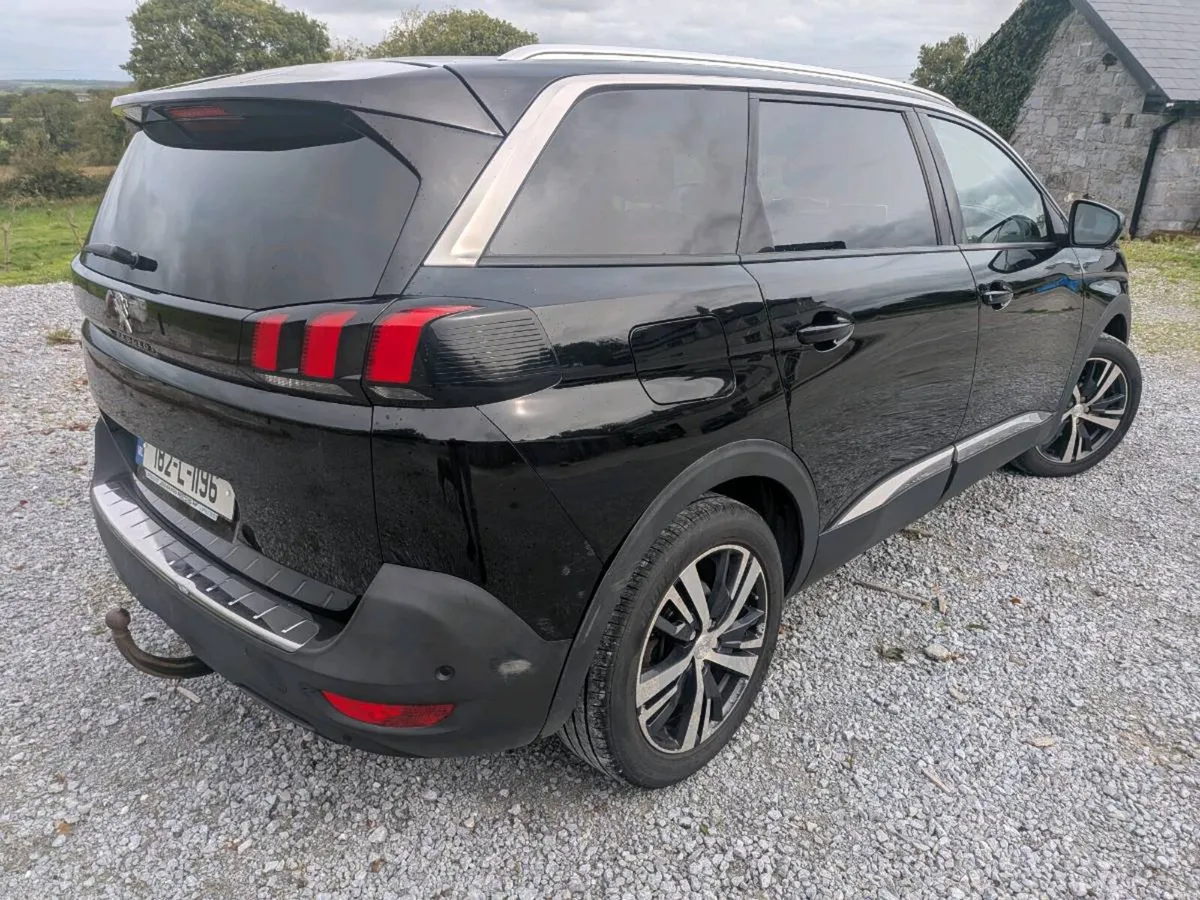 7 seater Car for sale - Image 6
