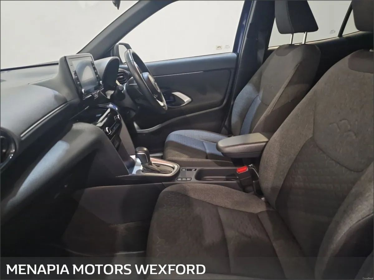 Toyota Yaris Cross Design Hev Auto  VVT-h 116 E-CV - Image 5