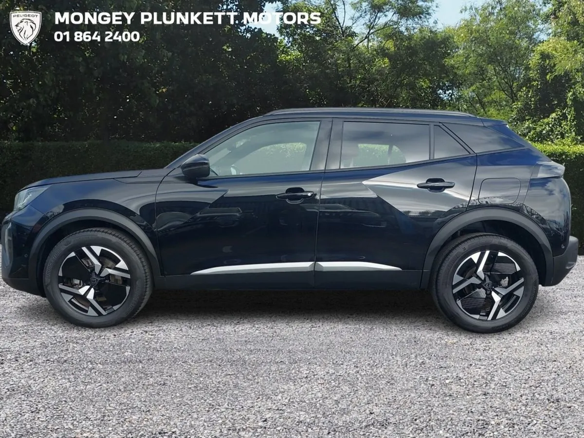 Peugeot 2008 HYBRID 110BHP e-DCS6 Allure - Image 4